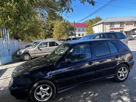 Volkswagen Golf 1995 года за 2 200 000 тг. в Сарыкемер – фото 6