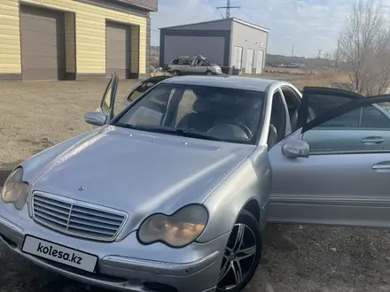 Mercedes-Benz C 200 2001 года за 2 850 000 тг. в Жезказган