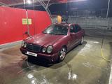 Mercedes-Benz E 320 1996 годаүшін1 200 000 тг. в Тараз