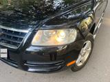 Volkswagen Touareg 2005 года за 4 300 000 тг. в Алматы – фото 5