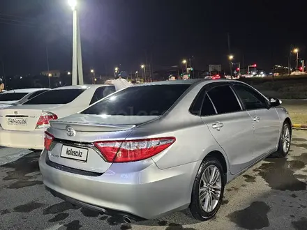 Toyota Camry 2016 года за 6 000 000 тг. в Атырау – фото 4