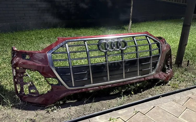 Audi q 5 бампер передний за 210 000 тг. в Астана