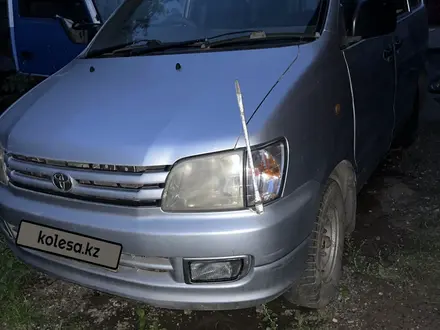 Toyota Noah 1997 года за 2 500 000 тг. в Павлодар