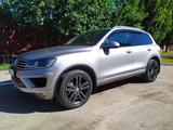 Volkswagen Touareg 2015 годаfor15 190 000 тг. в Костанай – фото 3