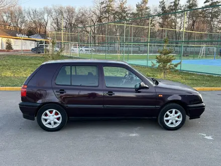 Volkswagen Golf 1994 года за 1 850 000 тг. в Алматы – фото 5