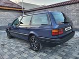 Volkswagen Passat 1992 годаfor1 550 000 тг. в Шымкент – фото 2