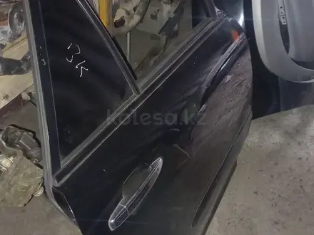 Двери на Lexus RX330 350 за 50 000 тг. в Алматы – фото 11