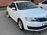 Skoda Rapid 2014 годаүшін4 100 000 тг. в Уральск – фото 2