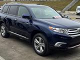 Toyota Highlander 2013 года за 10 000 000 тг. в Актау – фото 2