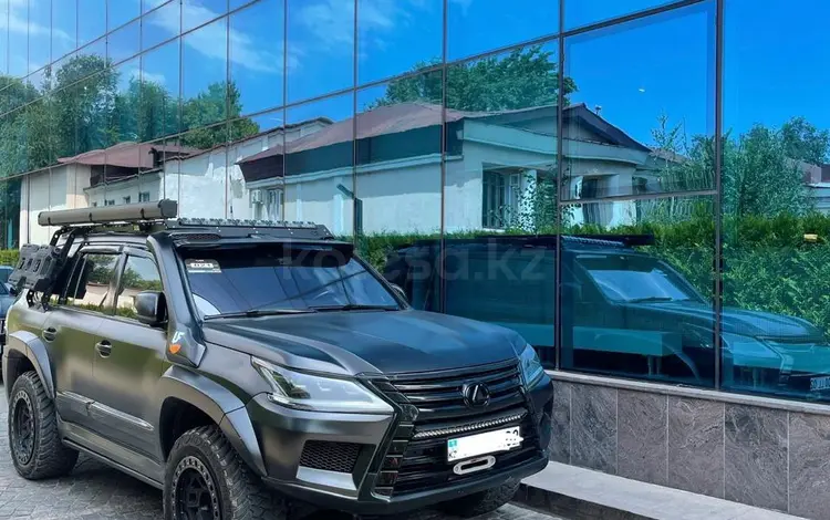 Lexus LX 570 2014 годаүшін30 000 000 тг. в Астана