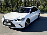 Lexus ES 250 2020 года за 18 500 000 тг. в Алматы – фото 2