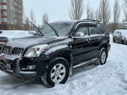 Toyota Land Cruiser Prado 2007 года за 12 000 000 тг. в Актобе – фото 3