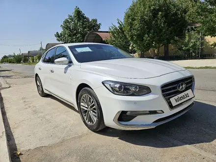 Hyundai Grandeur 2016 года за 6 950 000 тг. в Шымкент