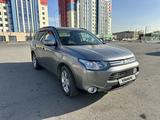 Mitsubishi Outlander 2014 года за 8 300 000 тг. в Шымкент