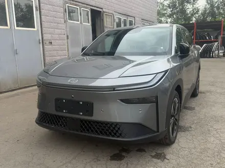 Toyota bZ3X 2026 года за 12 200 000 тг. в Алматы