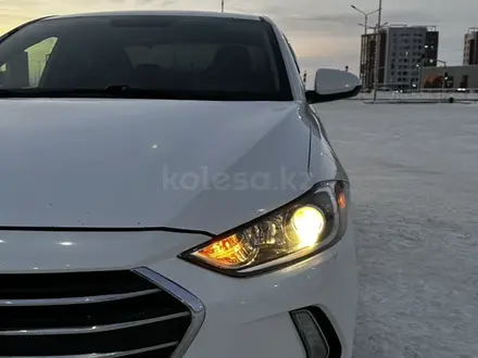 Hyundai Elantra 2018 года за 7 599 999 тг. в Астана – фото 4