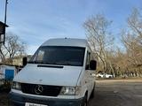 Mercedes-Benz Sprinter 1999 годаfor4 100 000 тг. в Караганда