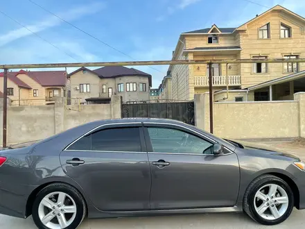 Toyota Camry 2013 года за 8 600 000 тг. в Актау – фото 4