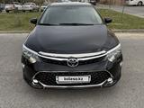 Toyota Camry 2018 годаfor13 800 000 тг. в Шымкент