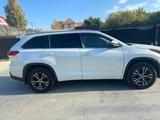 Toyota Highlander 2018 годаүшін15 000 000 тг. в Шымкент – фото 2