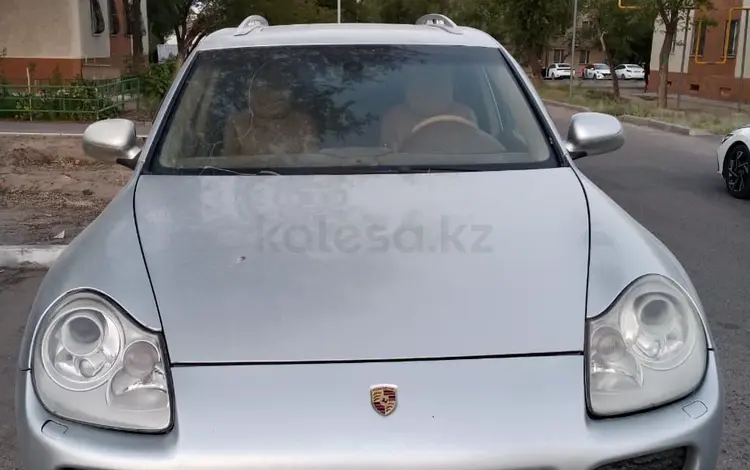 Капот Porsche 955 957 за 25 000 тг. в Алматы