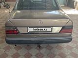 Mercedes-Benz E 200 1988 годаfor1 200 000 тг. в Тараз – фото 3