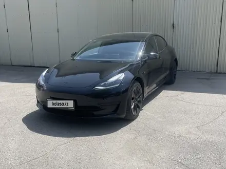 Tesla Model 3 2021 годаүшін14 000 000 тг. в Алматы – фото 2