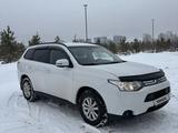 Mitsubishi Outlander 2012 годаүшін7 500 000 тг. в Астана – фото 2