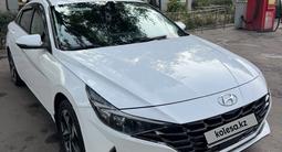 Hyundai Elantra 2023 года за 8 300 000 тг. в Алматы – фото 3