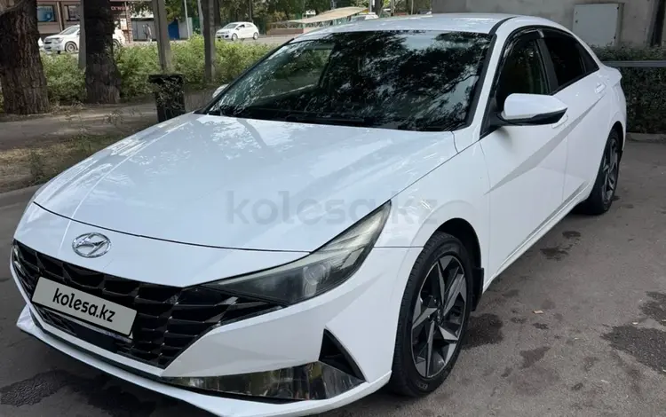 Hyundai Elantra 2023 года за 8 300 000 тг. в Алматы