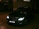 Mercedes-Benz S 350 2010 годаfor13 000 000 тг. в Алматы – фото 2