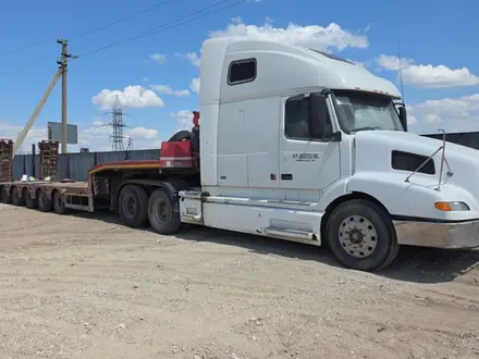 Volvo 2000 года за 14 000 000 тг. в Астана