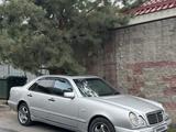 Mercedes-Benz E 320 1997 года за 2 500 000 тг. в Алматы – фото 5
