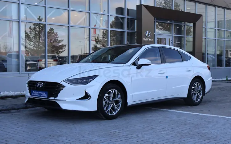 Hyundai Sonata 2023 года за 14 000 000 тг. в Астана