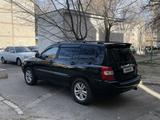 Toyota Highlander 2005 года за 6 850 000 тг. в Тараз – фото 3