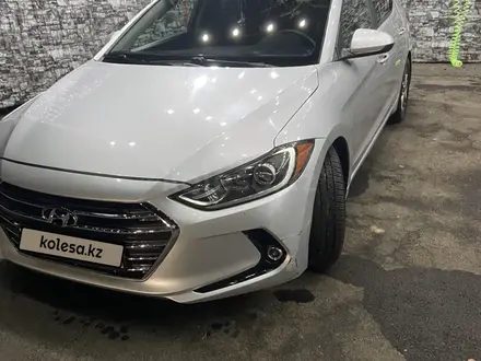 Hyundai Elantra 2016 года за 7 188 888 тг. в Алматы – фото 4