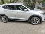 Hyundai Tucson 2017 года за 9 600 000 тг. в Уральск – фото 2