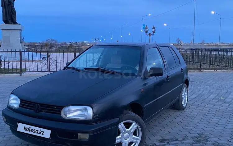 Volkswagen Golf 1992 года за 900 000 тг. в Семей