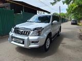 Toyota Land Cruiser Prado 2007 года за 11 200 000 тг. в Алматы – фото 2