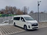 Toyota Hiace 2022 года за 25 200 000 тг. в Алматы
