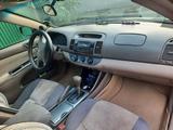 Toyota Camry 2001 годаүшін4 600 000 тг. в Талдыкорган – фото 4