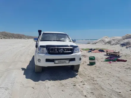 Toyota Hilux 2010 года за 6 000 000 тг. в Актау