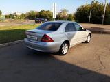 Mercedes-Benz C 320 2003 годаfor4 500 000 тг. в Астана – фото 3