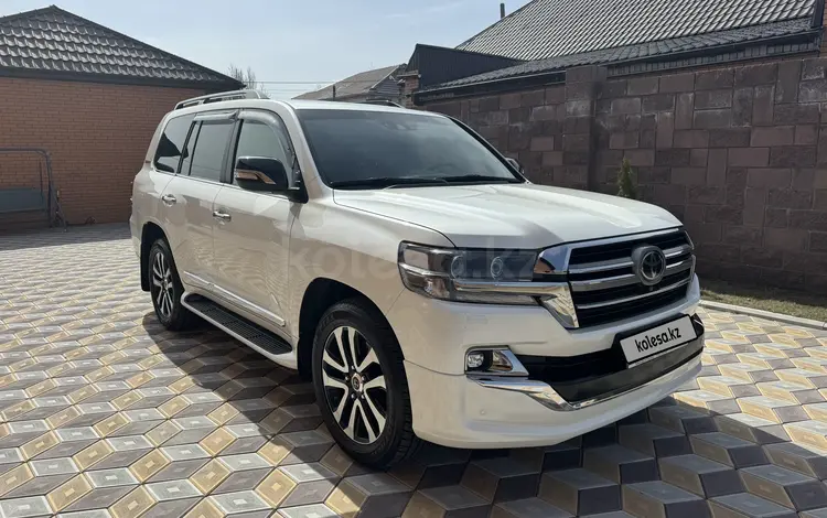 Toyota Land Cruiser 2019 годаүшін38 500 000 тг. в Павлодар