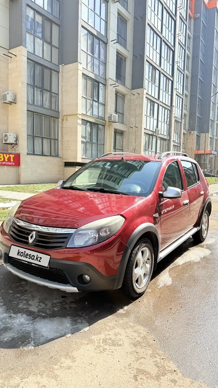 Renault Sandero Stepway, 2012