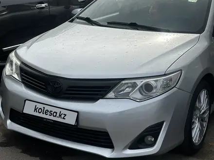 Toyota Camry 2014 года за 7 800 000 тг. в Астана – фото 3