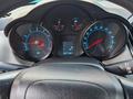 Chevrolet Cruze 2013 года за 3 800 000 тг. в Актобе – фото 9