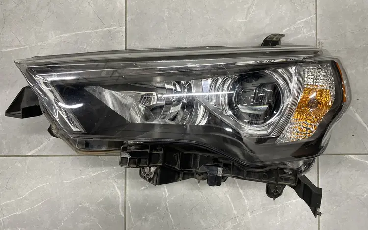Фара Toyota 4 RUNNER 2018 ORIGINALүшін340 000 тг. в Алматы