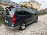 Hyundai Starex 2018 года за 12 500 000 тг. в Шымкент – фото 2