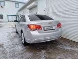 Chevrolet Cruze 2014 года за 3 800 000 тг. в Атырау – фото 4